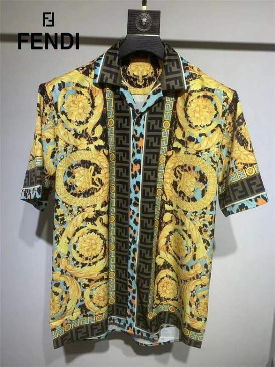 Picture of Versace Shirts Short _SKUVersaceS-2XL12yn3628861